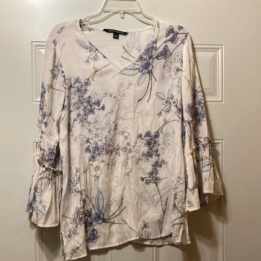 Zac & Rachel Cream and Purple‎ Floral Blouse M
